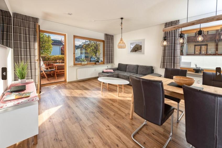 Staufenhirsch Apartment Oberstaufen Eksteriør billede